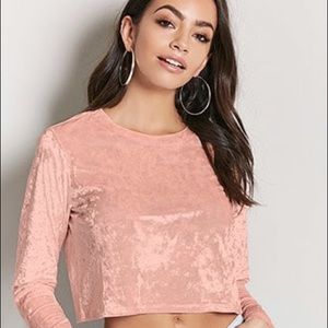 NWT blush crop top F21